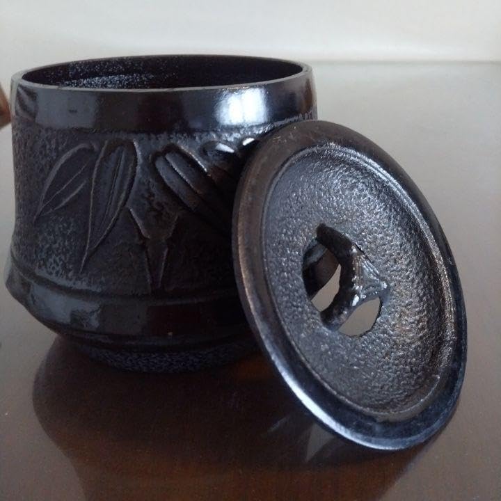 珍蔵から謎の美しいシルエットの赤い壺壷が出て来ました水差し茶道具